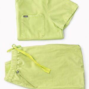 Figs Lime Green Men’s Scrub Top & Drawstring Pants